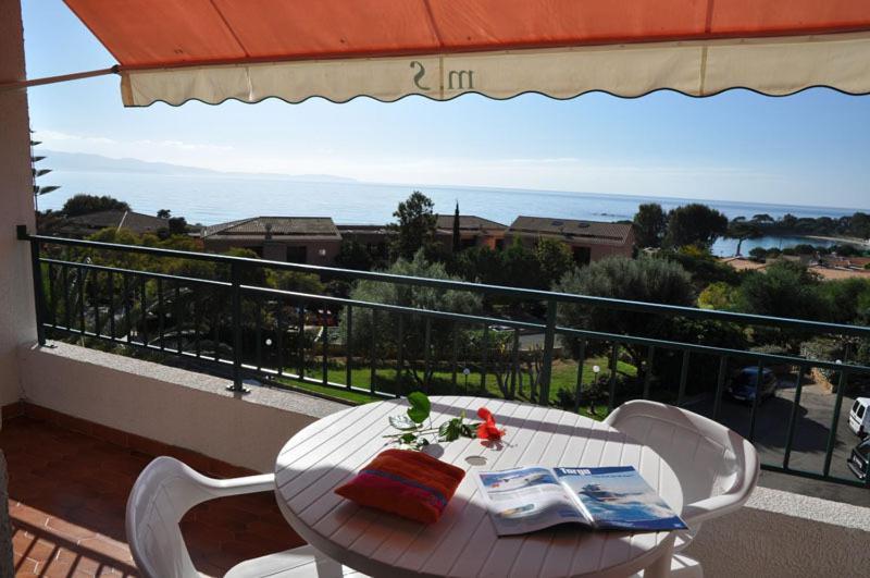 Residence Hoteliere Scudo Ajaccio  Habitación foto